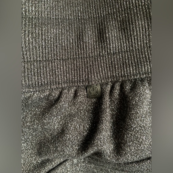 ⭐️ Host Pick ⭐️ BNWOT Lululemon Scuba HR Jogger 7/8 Length Black Sparkle - Picture 3 of 13